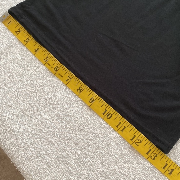 Nasty Gal crop top off the shoulder square neckline cap sleeves size 4 NWT - Picture 4 of 8